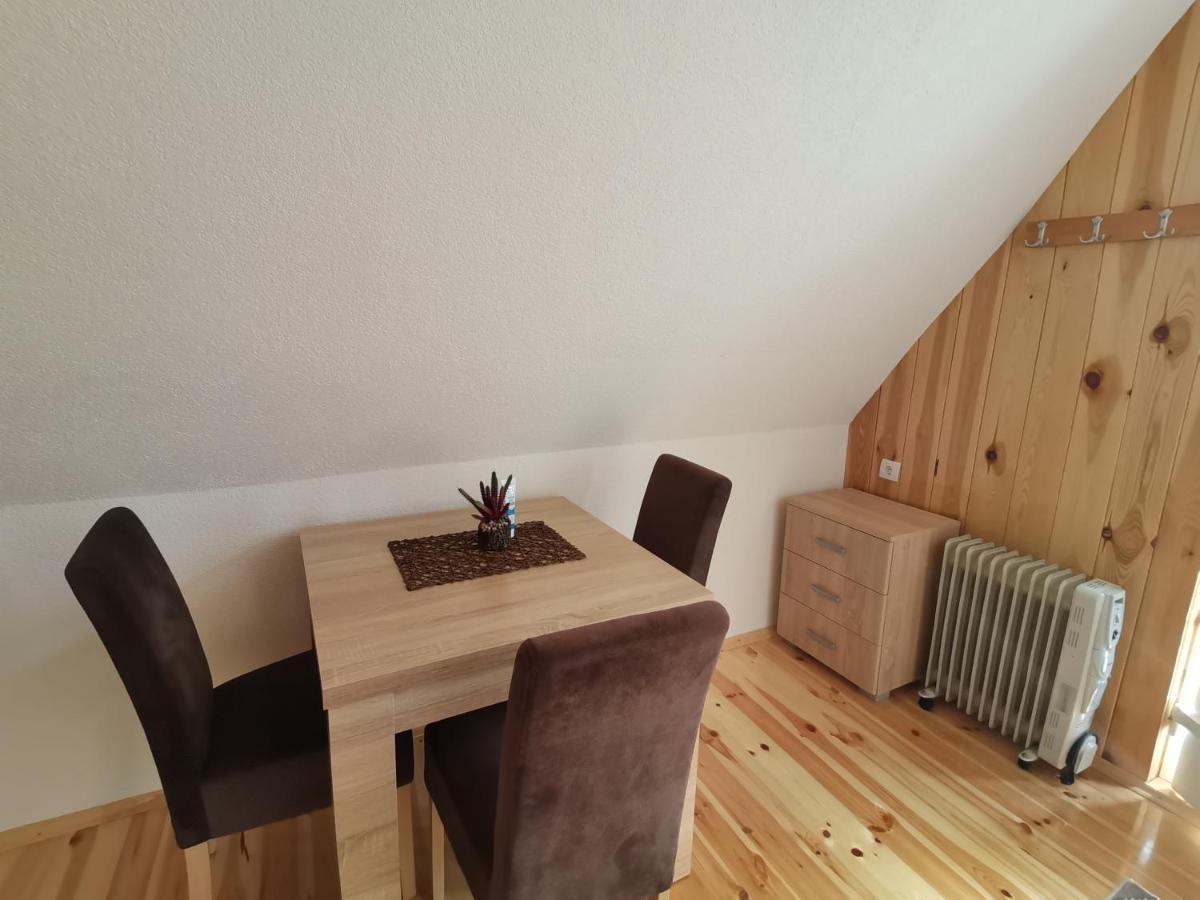 זבליאק Village Cottage מראה חיצוני תמונה