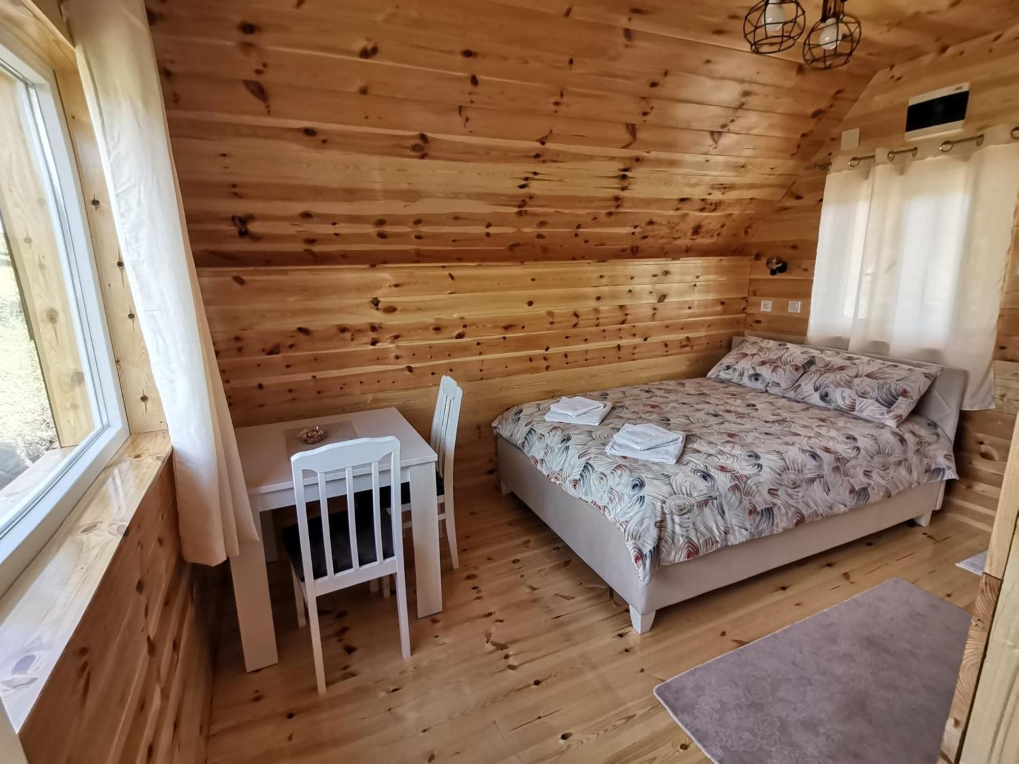זבליאק Village Cottage מראה חיצוני תמונה